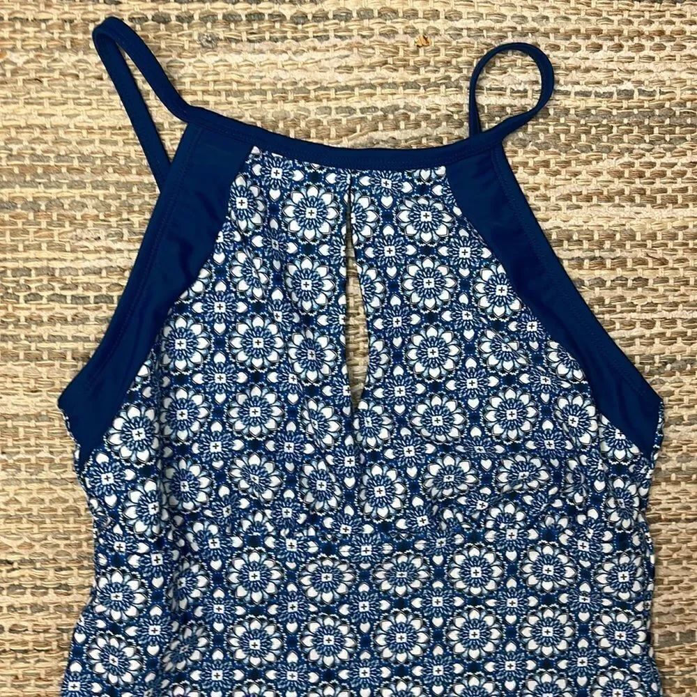Ellen Tracy Blue Patterned Tankini Size 8 - Picture 3 of 14